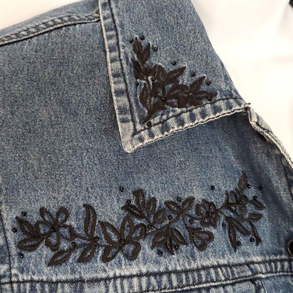 Vtg Denim Snap Front Shirt M Collared Floral Embroidered Beaded Blue Black - Picture 4 of 7